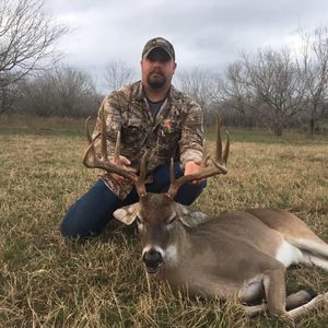 Meet your Posher, Jamison